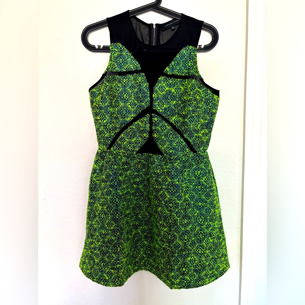 Endless Rose sleeveless Black and Green Dresss